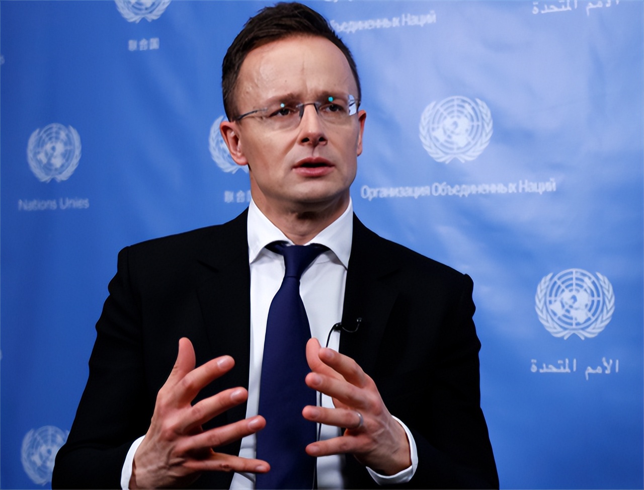 欧洲硬汉西亚尔托：不惧西方政治强权，关键时刻为中国仗义执言