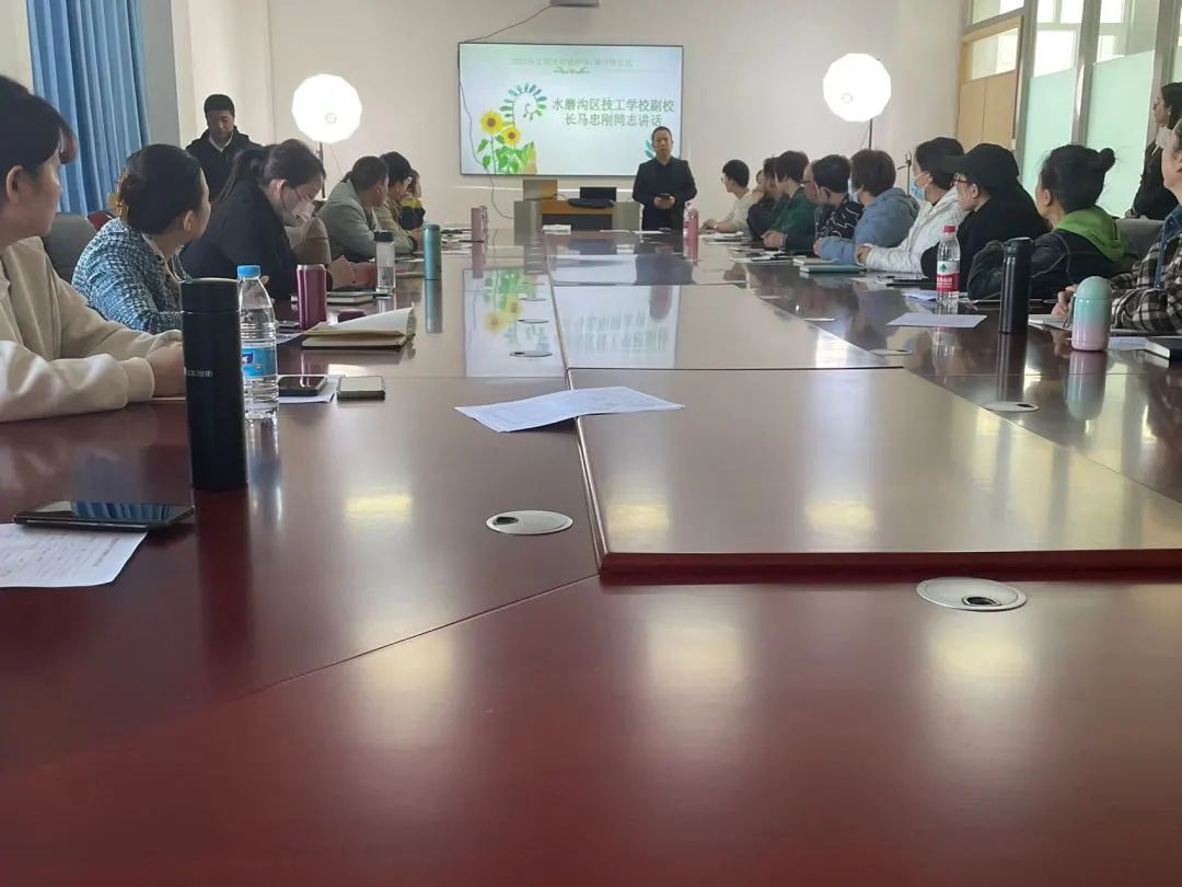 #促就业保民生#培养互联网营销师助推创业就业新形态