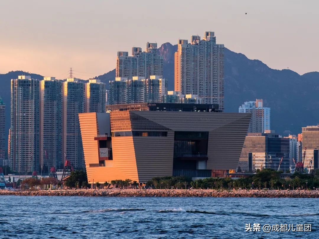 成都直通香港的高铁,成都高铁到达香港