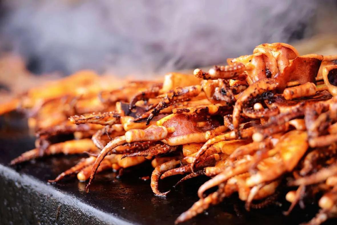 超有特色的街头小吃你肯定没见过,地方特色十种街头小吃排行