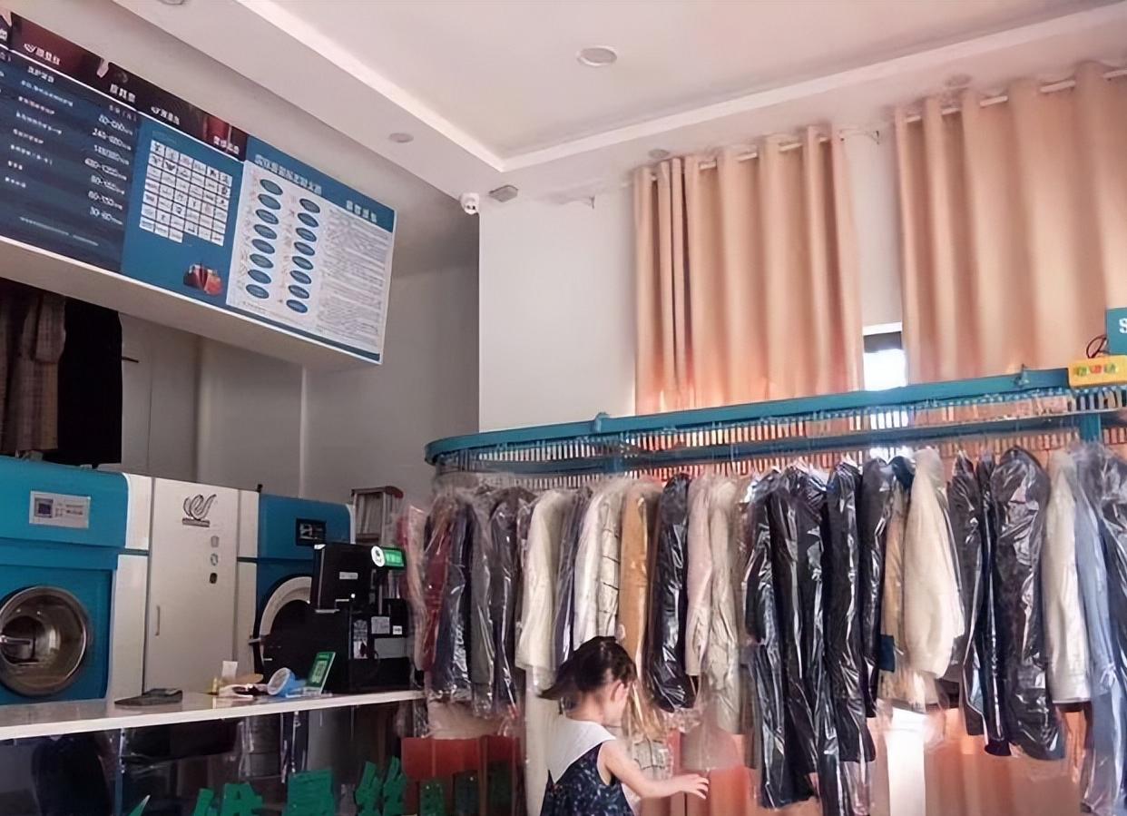 打工者的生活区做什么生意好,上班族小区里面适合做什么生意