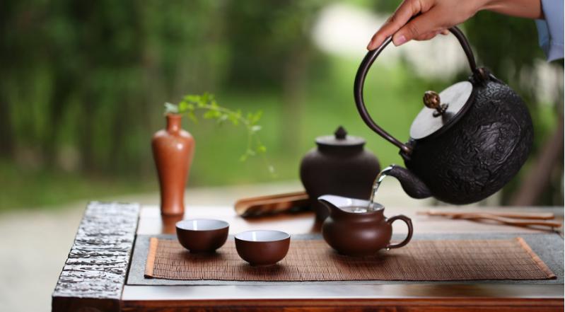 喝茶预防癌症的最佳茶温是多少,长期喝什么茶对癌症有危险