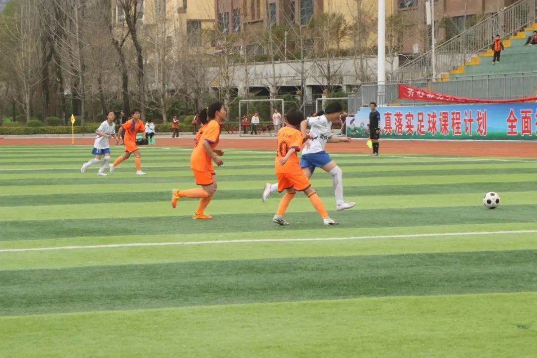 务川黄都中学足球比赛,遵义市校园足球三级联赛务川