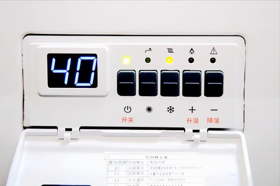 一直开地暖会影响地板吗,长时间开地暖会导致喉咙痛上火吗