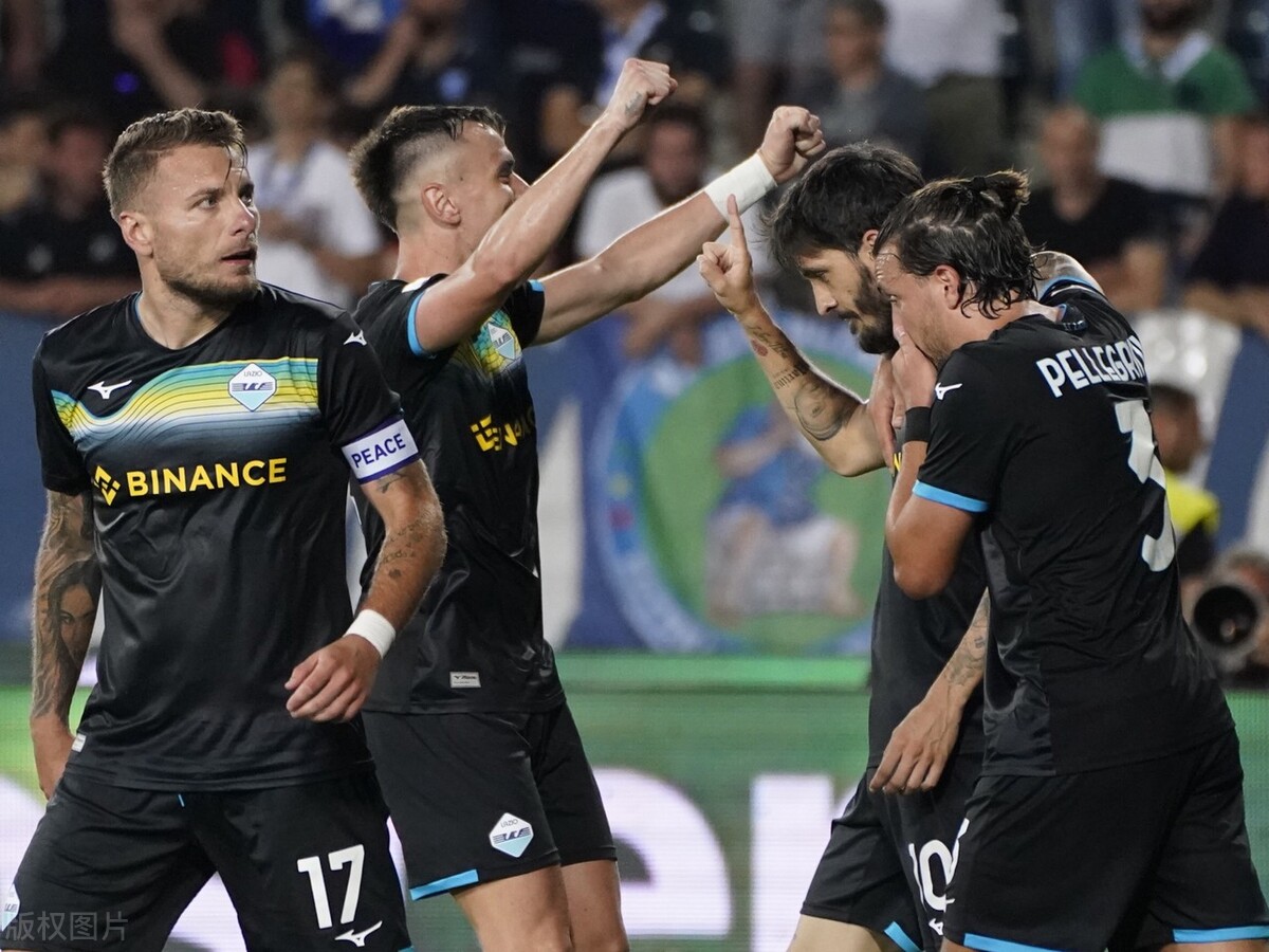 意甲那不勒斯3-2击败都灵,意甲大结局