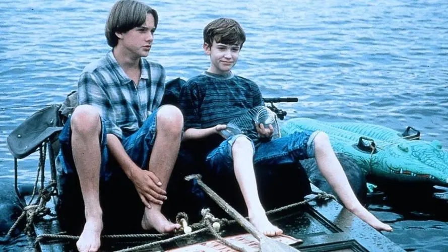 鳄鱼波鞋走天涯完整版在哪可以看,鳄鱼波鞋走天涯影片整体拍摄风格