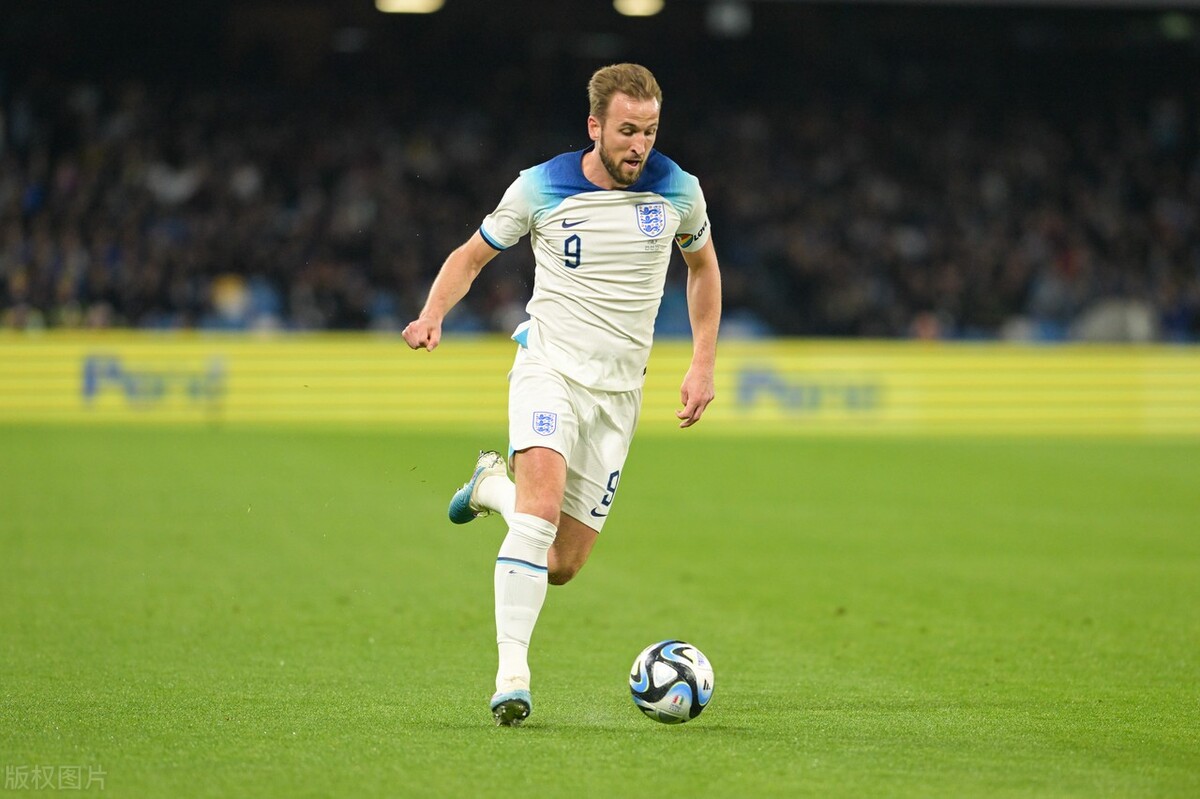 哈里凯恩英超射手纪录,哈里凯恩热刺队史第一射手