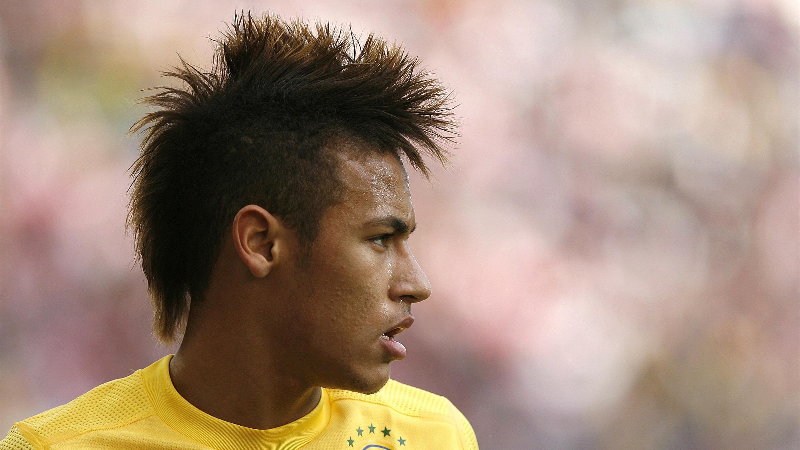 纽约时报英文俚语,年轻的内马尔与梅西