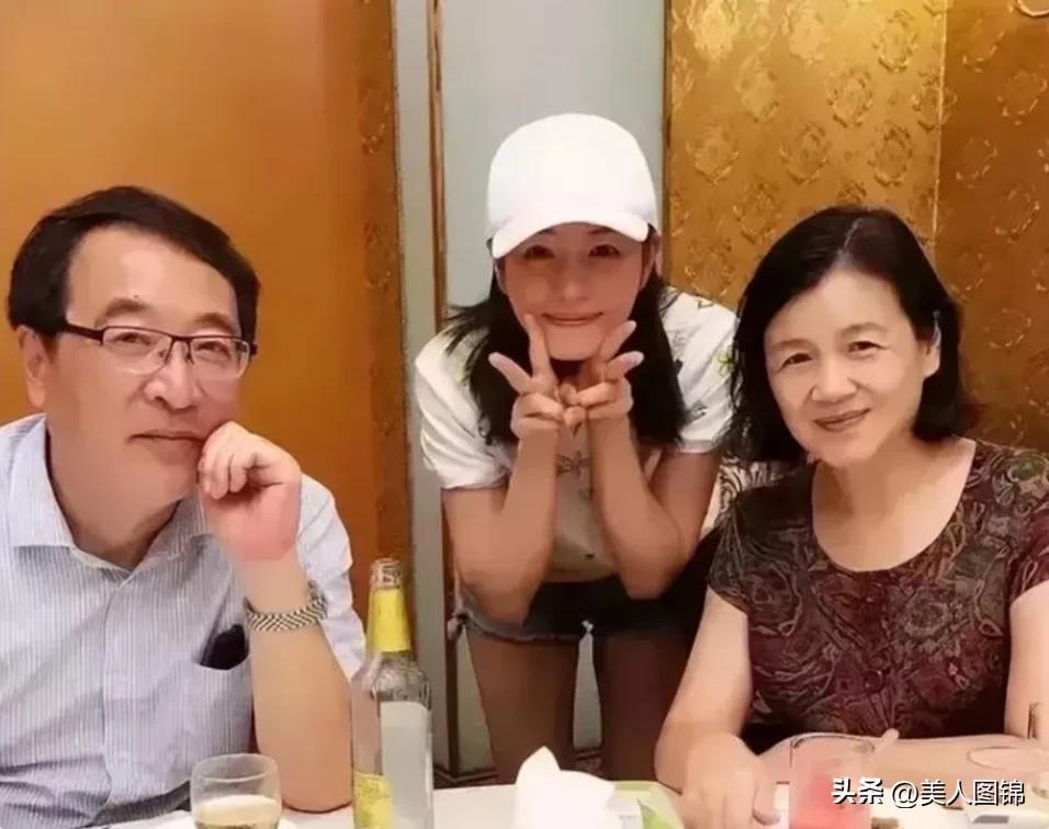 台湾女神级女星陈妍希,校园女神陈妍希