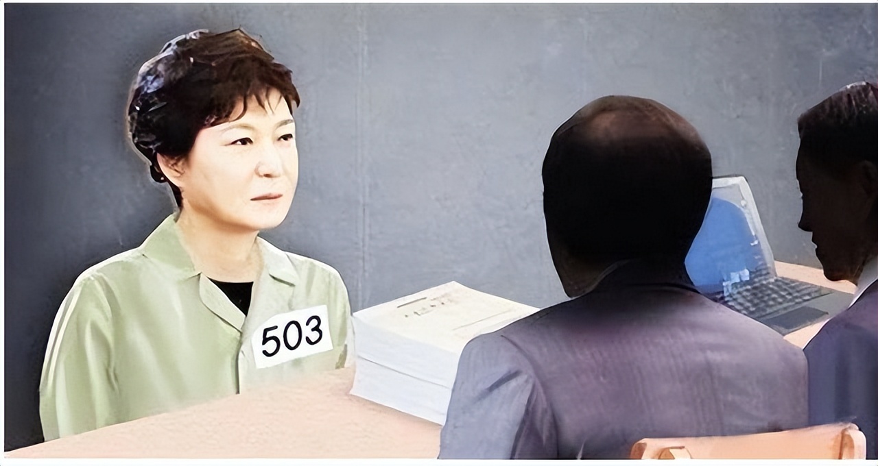 朴槿惠未穿囚服出庭,朴槿惠监狱作息