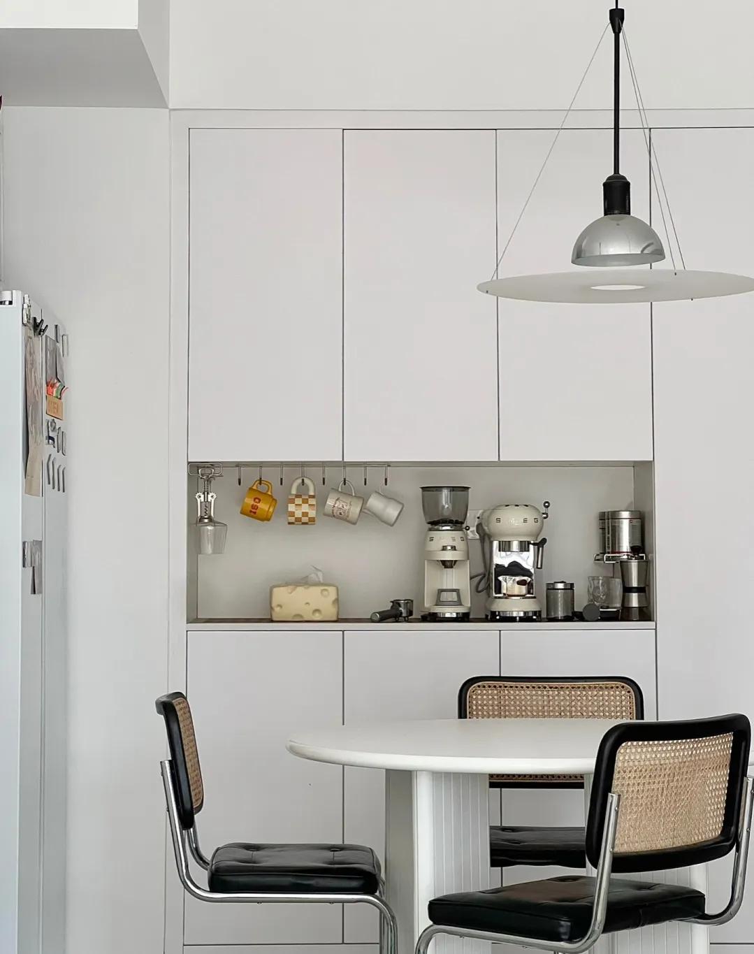 安徽美女晒出自家89平米的房子，全屋看不到俗气，堪称装修教科书