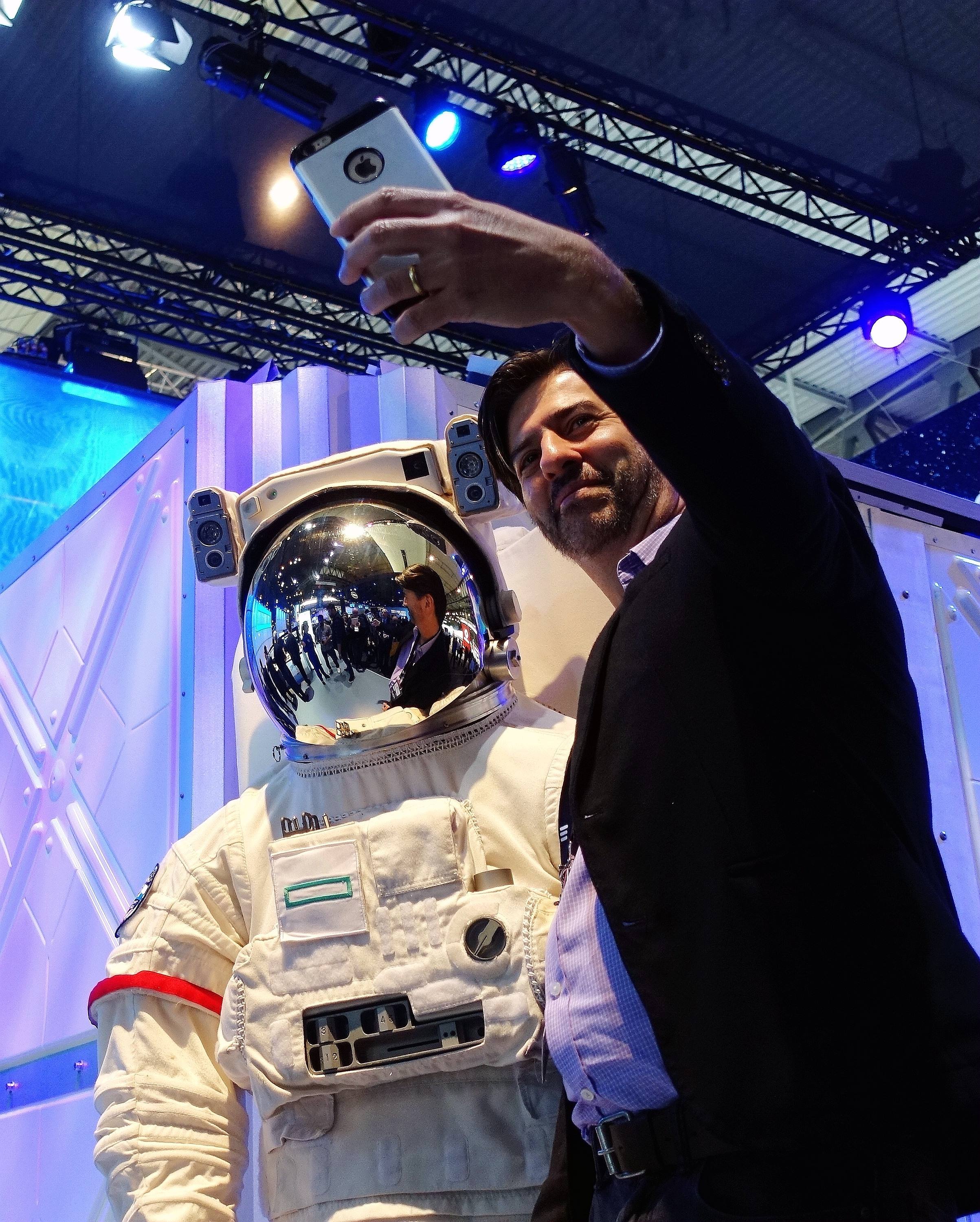 外星人和外星文明是否存在,远古时期外星人真的造访过地球吗