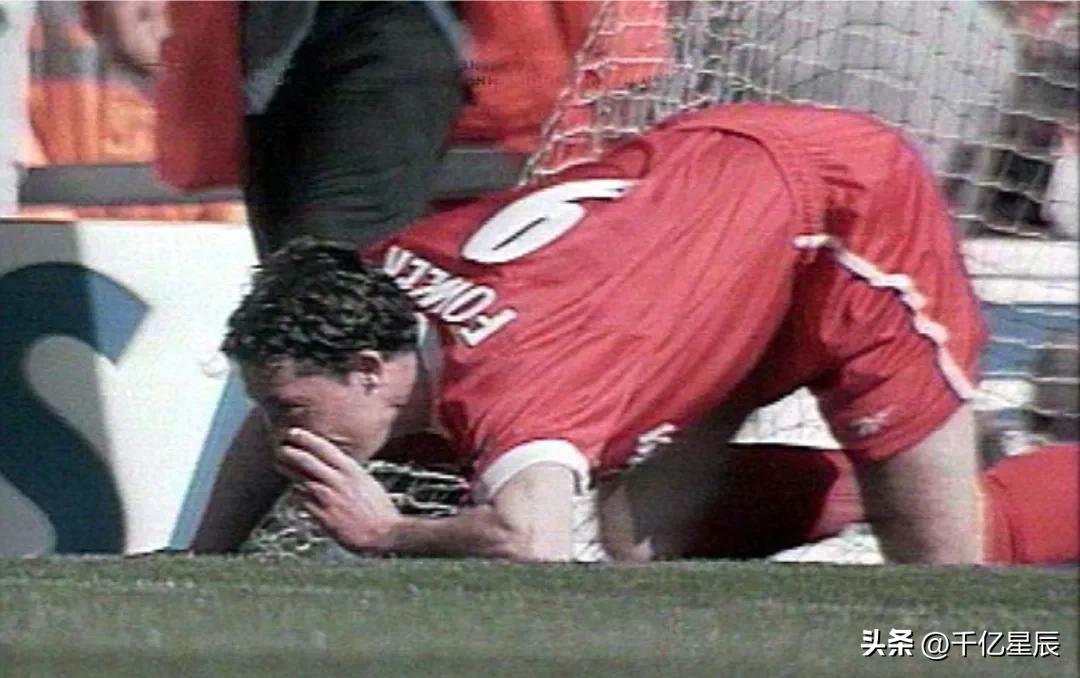 盘点足坛十大不可思议进球,足坛进球庆祝动作推荐