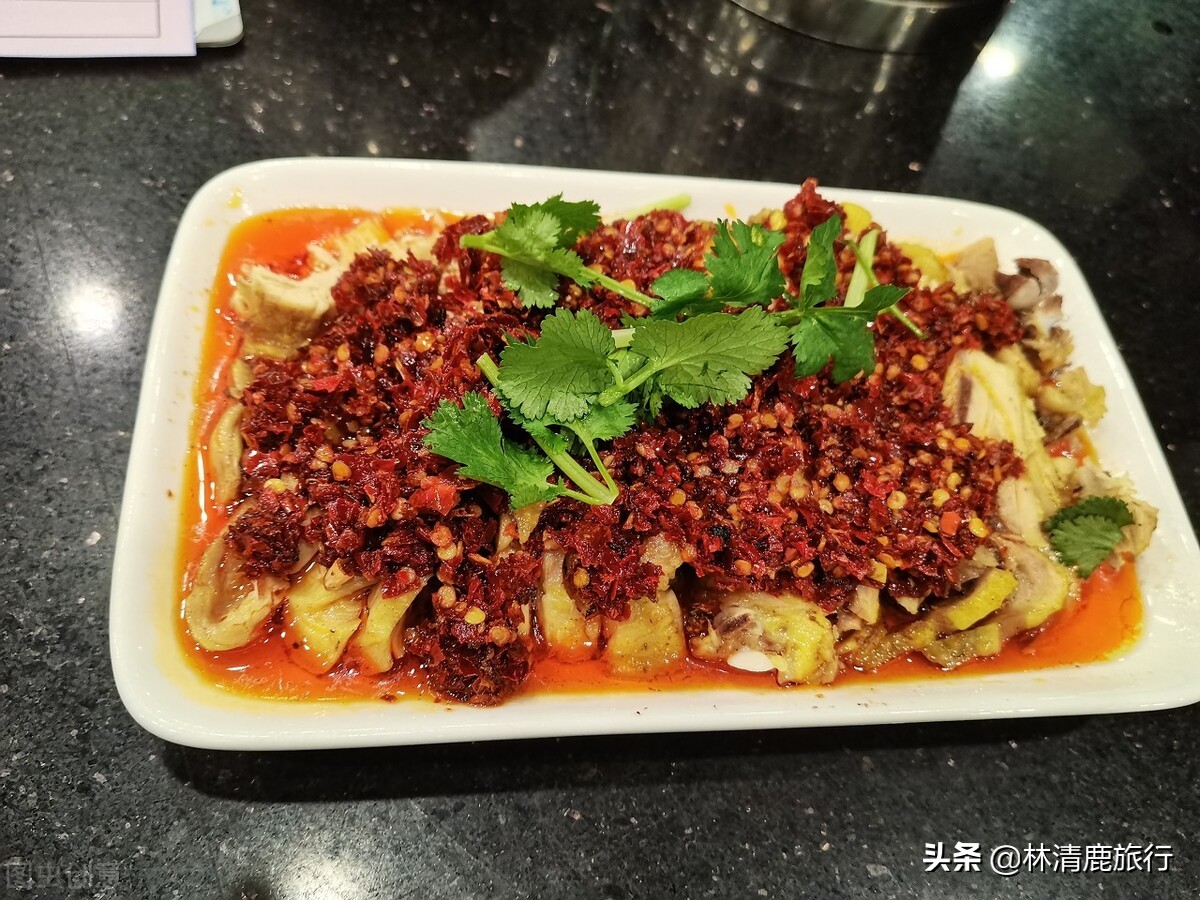 这座180万人口的小城，才是中国吃辣中的王者，煮粥都要放辣椒