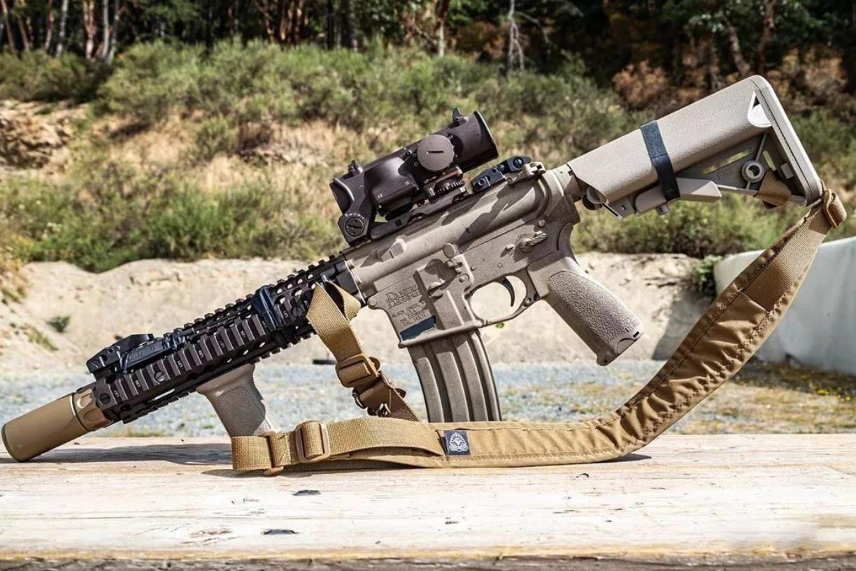 中国特种兵最先进的枪械,特种兵最常用的突击步枪