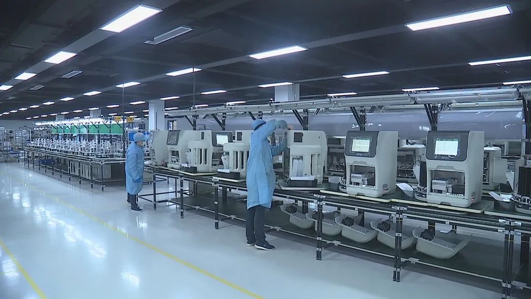 外贸逆势上扬实现较快增长,2020年出口贸易逆势增长1.5%