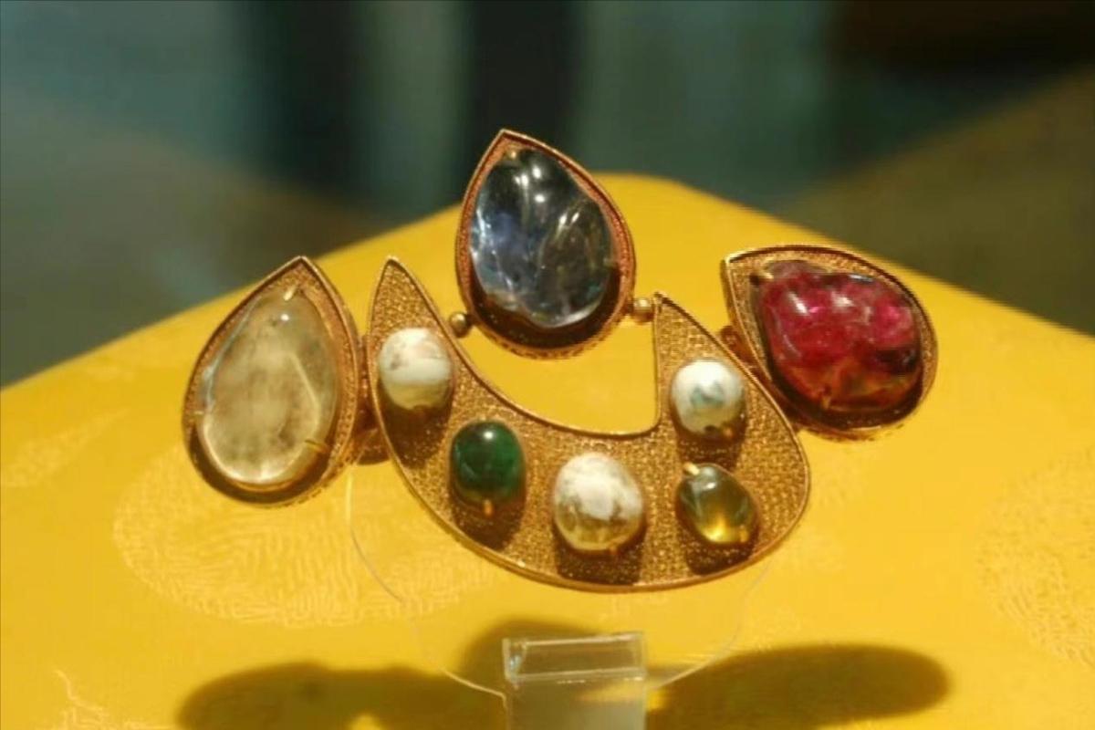 蛊虫能控制死人么,蛊虫能长生吗