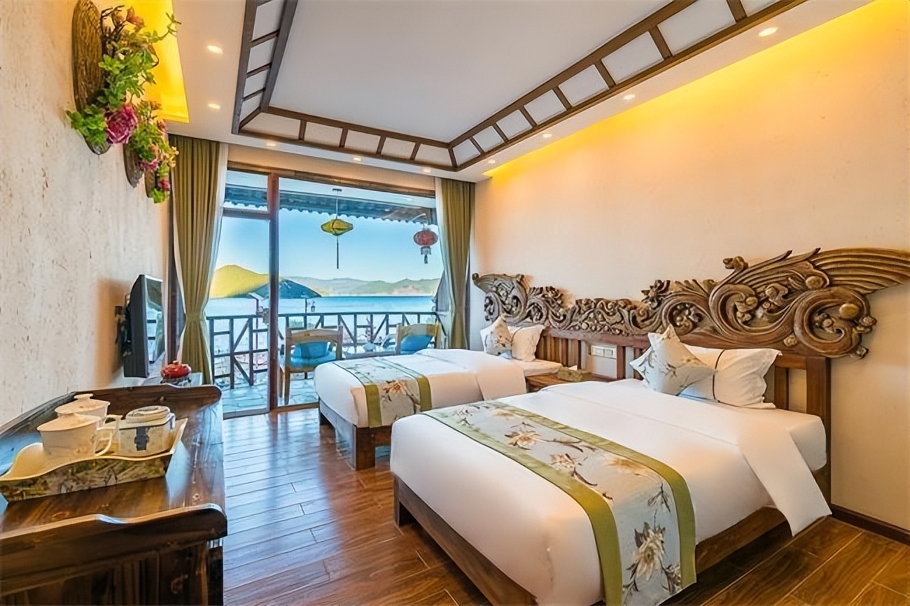 跟团去云南旅游报团多少钱合适,去云南旅游报团多少钱是纯玩团