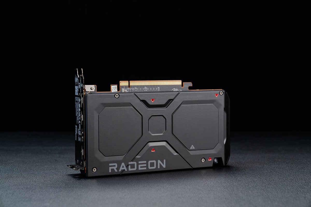 amd7600核显游戏评测,amdrx7600与n卡性能对比