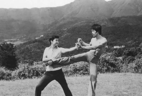 李小龙把中国功夫推向全世界,在外国人眼里的中国功夫李小龙