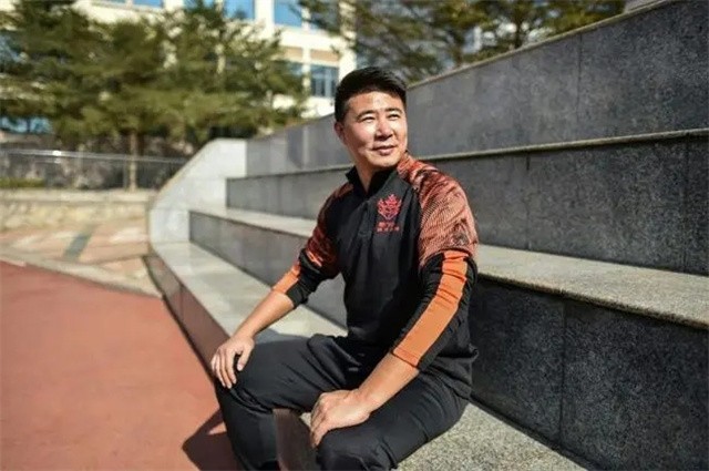 董方卓陨落的天才,天才球员董方卓的残酷答案