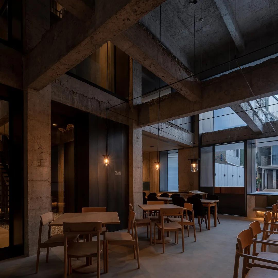 南头古城“有熊”出没，展出旧建筑的新魅力|大观国际