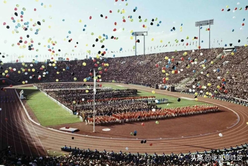 2002年进世界杯的关键一战,2002世界杯第一场