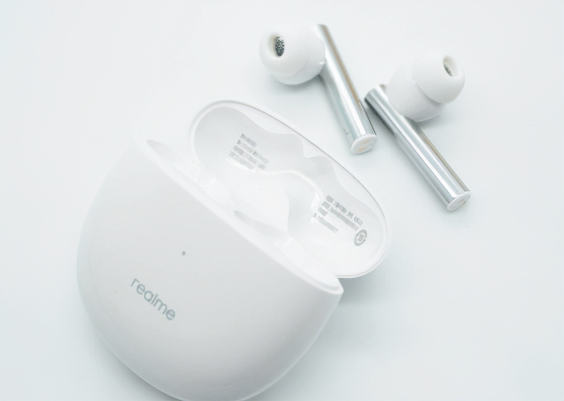 漫步者蓝牙耳机和苹果蓝牙耳机,适合苹果手机的蓝牙耳机有哪几种