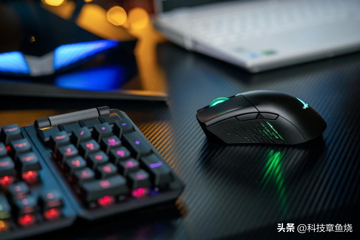 打电竞时必备装备盘点,玩电竞要有哪些装备