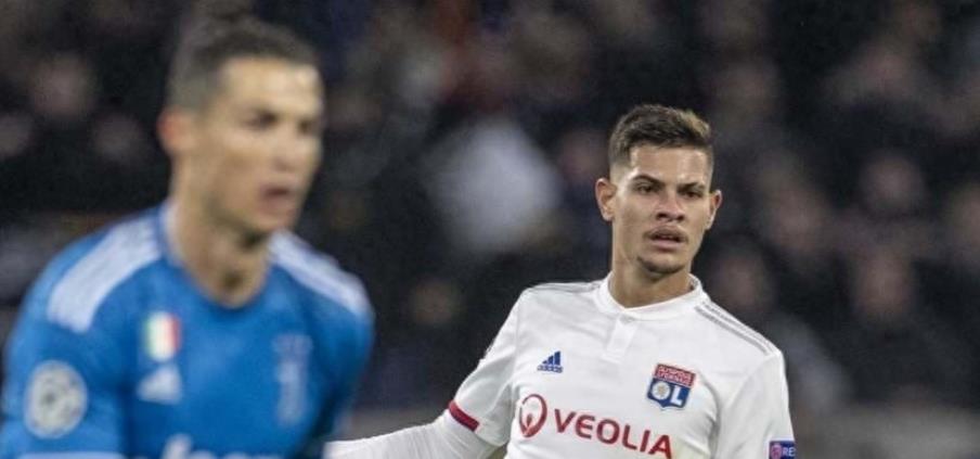 巴西1-7惨败巴西首发阵容,巴西17场不败纪录被终结世界杯