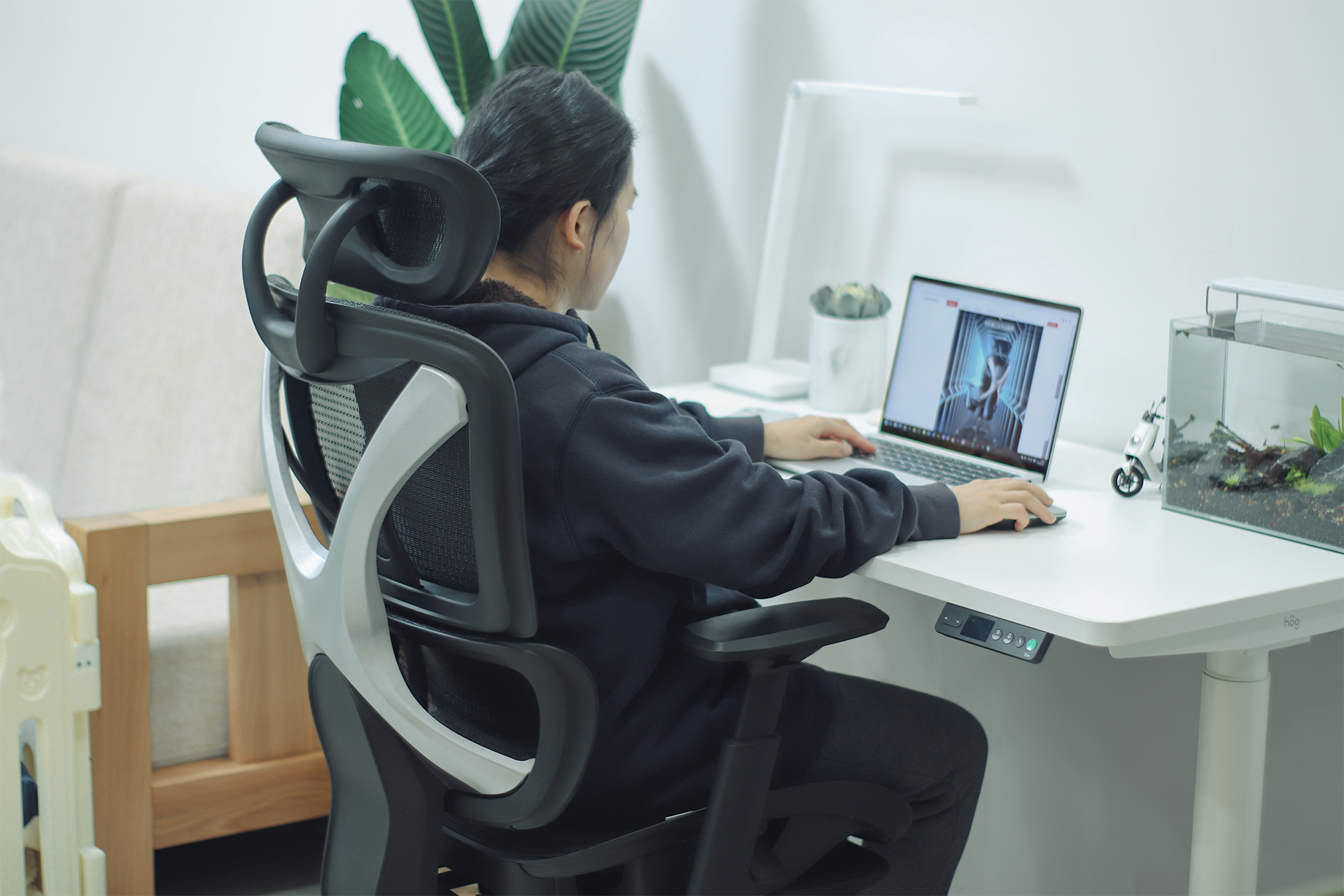 永艺同款人体工学椅,好看好用的人体工学椅