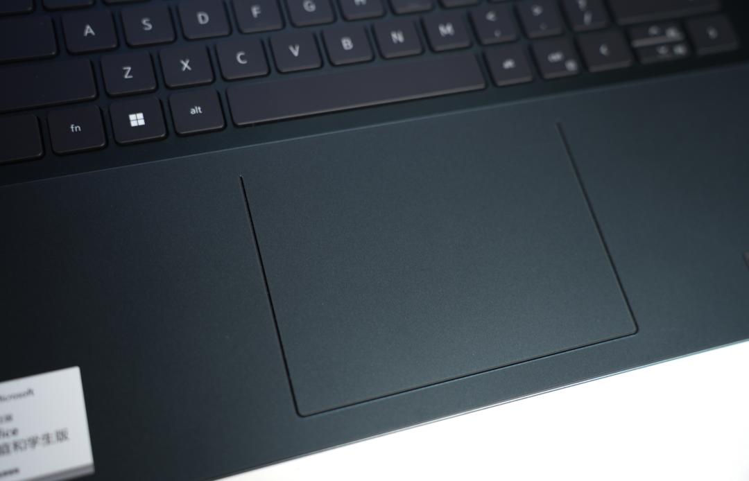 入门游戏本和顶配轻薄本哪个好,怎么从配置区分游戏本和轻薄本