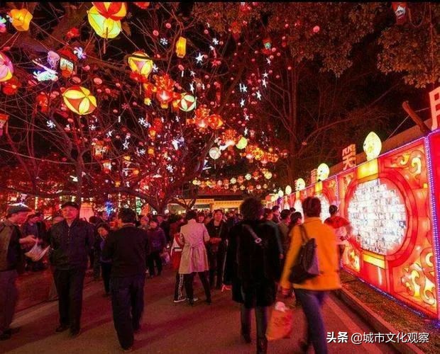 老武汉人怎么过春节？耍到十六夜，吃着三个三