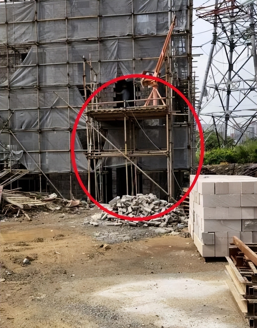 脚手架工程隐患识别图集,脚手架工程安全隐患图片讲解