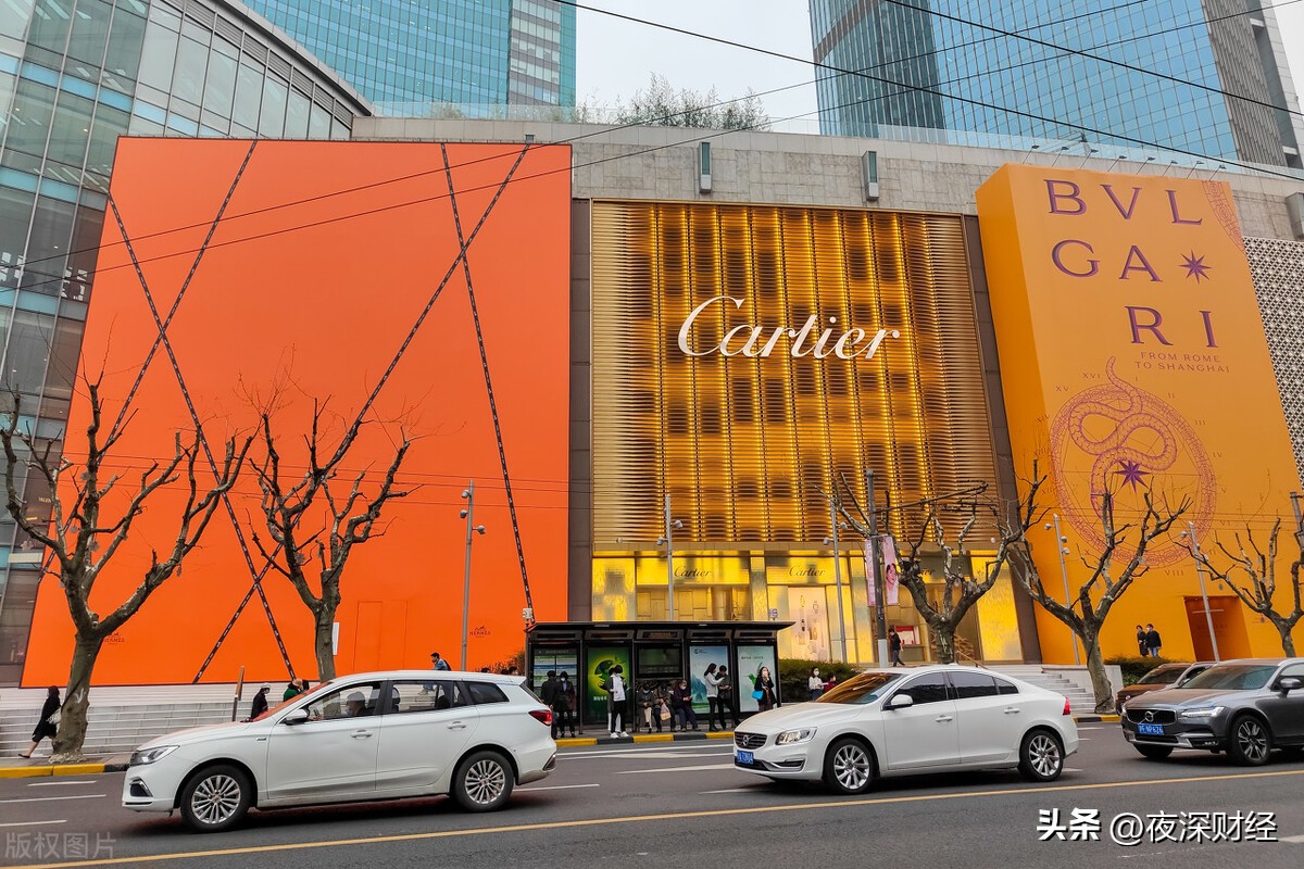 这一次，Gucci“褪色门”，彻底撕开了那些精致穷人的遮羞布