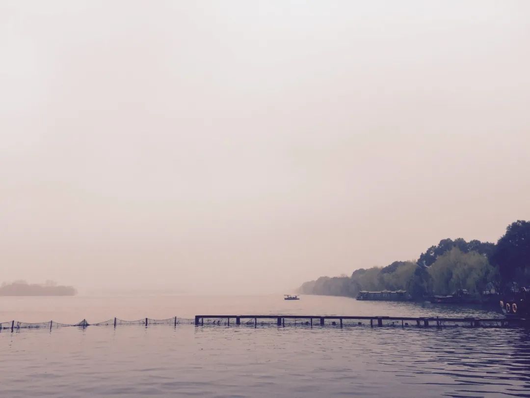 李贺最著名的十首诗句,李贺十首最经典的诗词