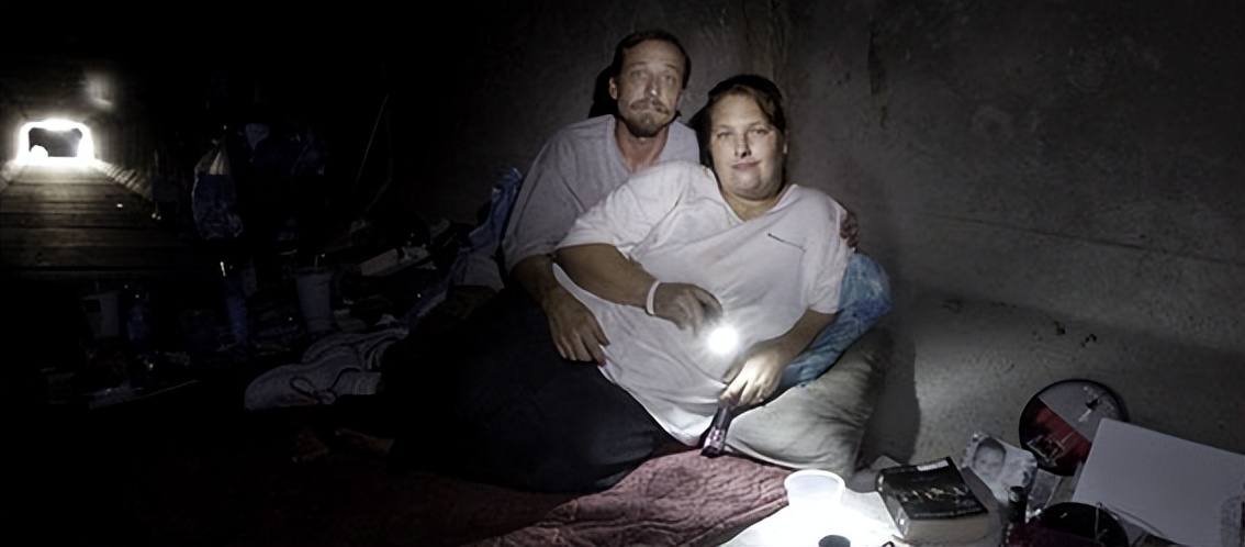 美国老鼠泛滥死了多少人,美国下水道老鼠