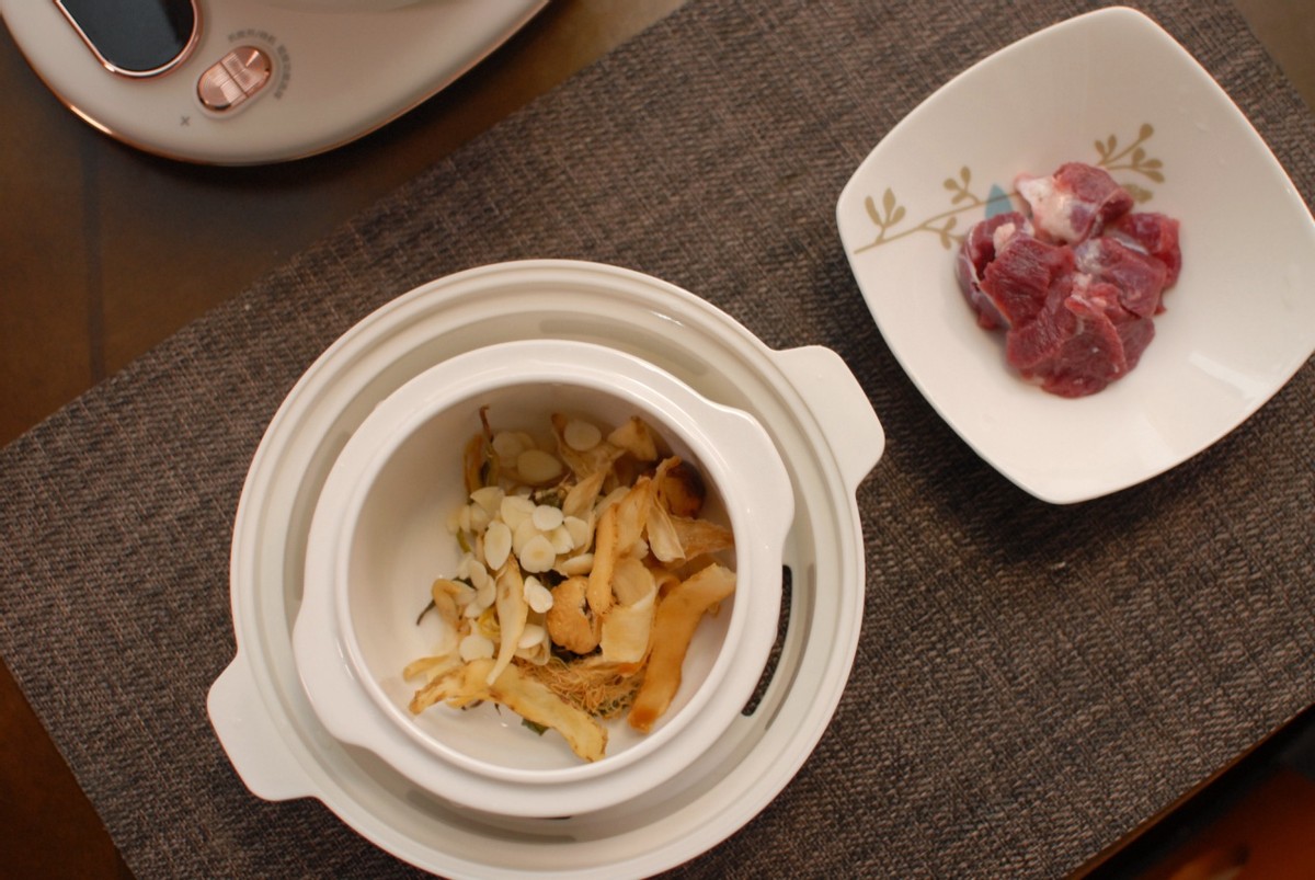 厨房智能小家电,电炖盅一锅多用