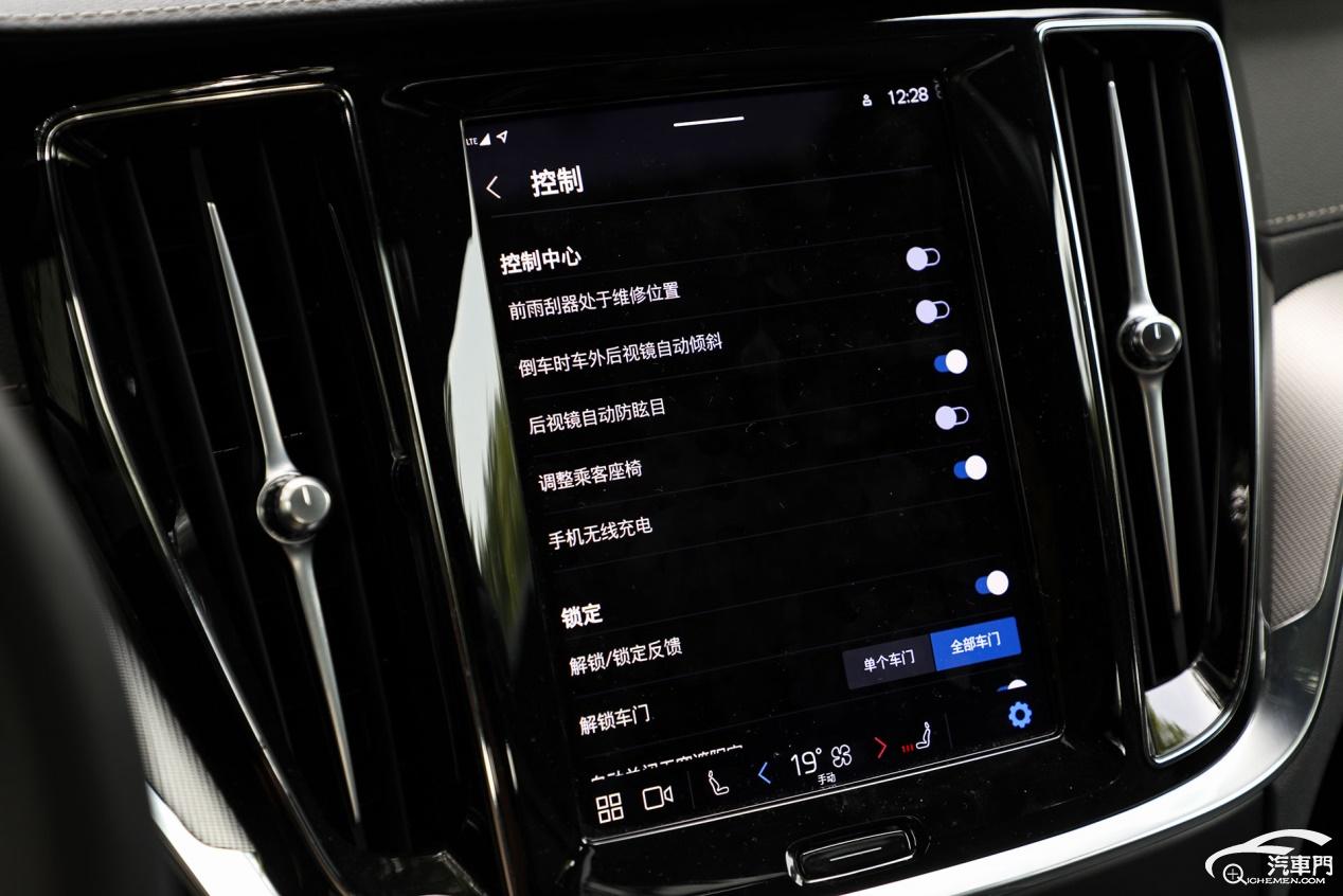 沃尔沃瓦罐车v60和v90,自驾游沃尔沃v60旅行版瓦罐