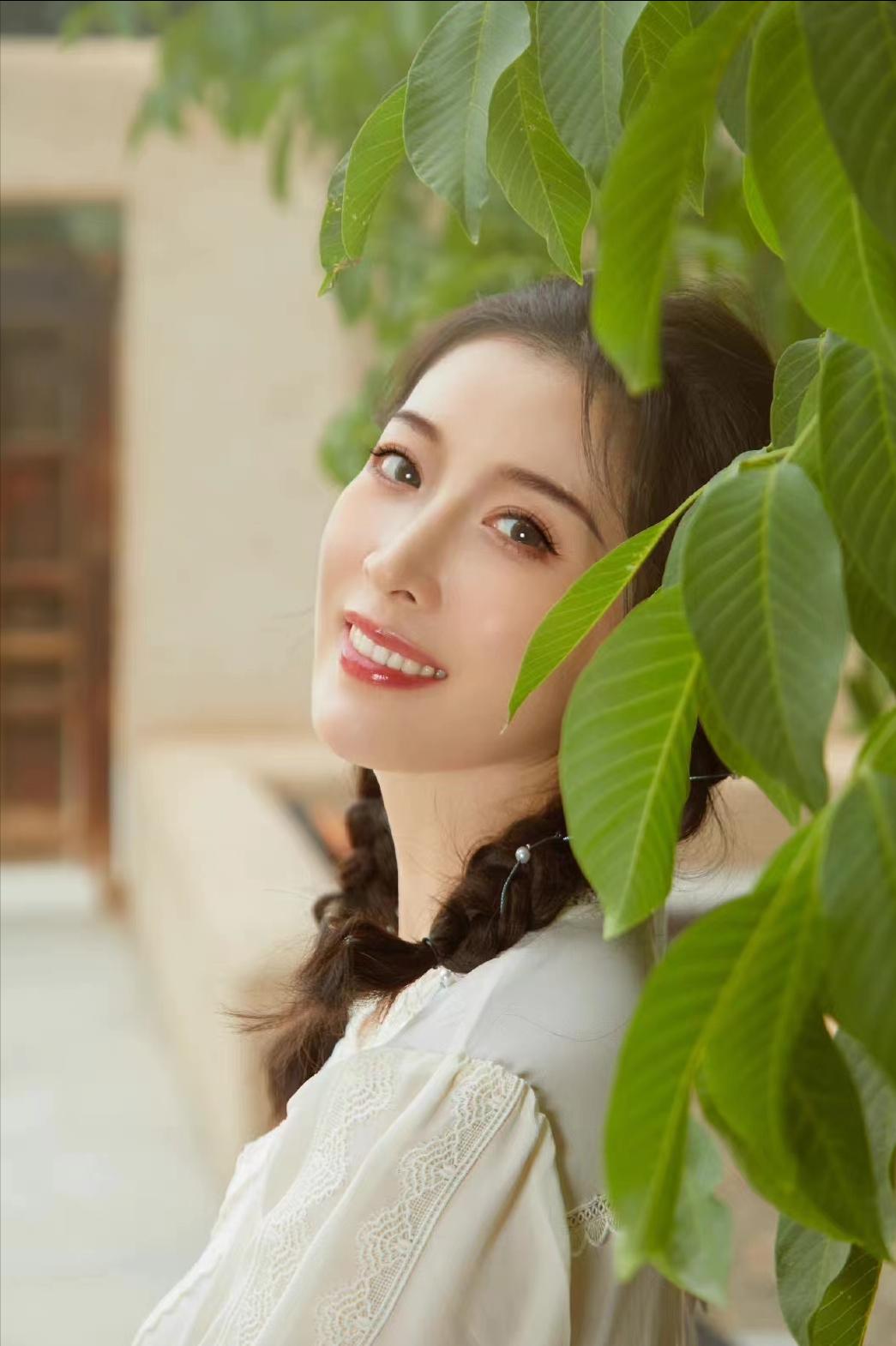 岁月染指红颜，爱情逊色流年吗