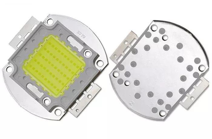 推荐几款家用灯泡投影仪,灯泡投影仪好还是智能投影仪好