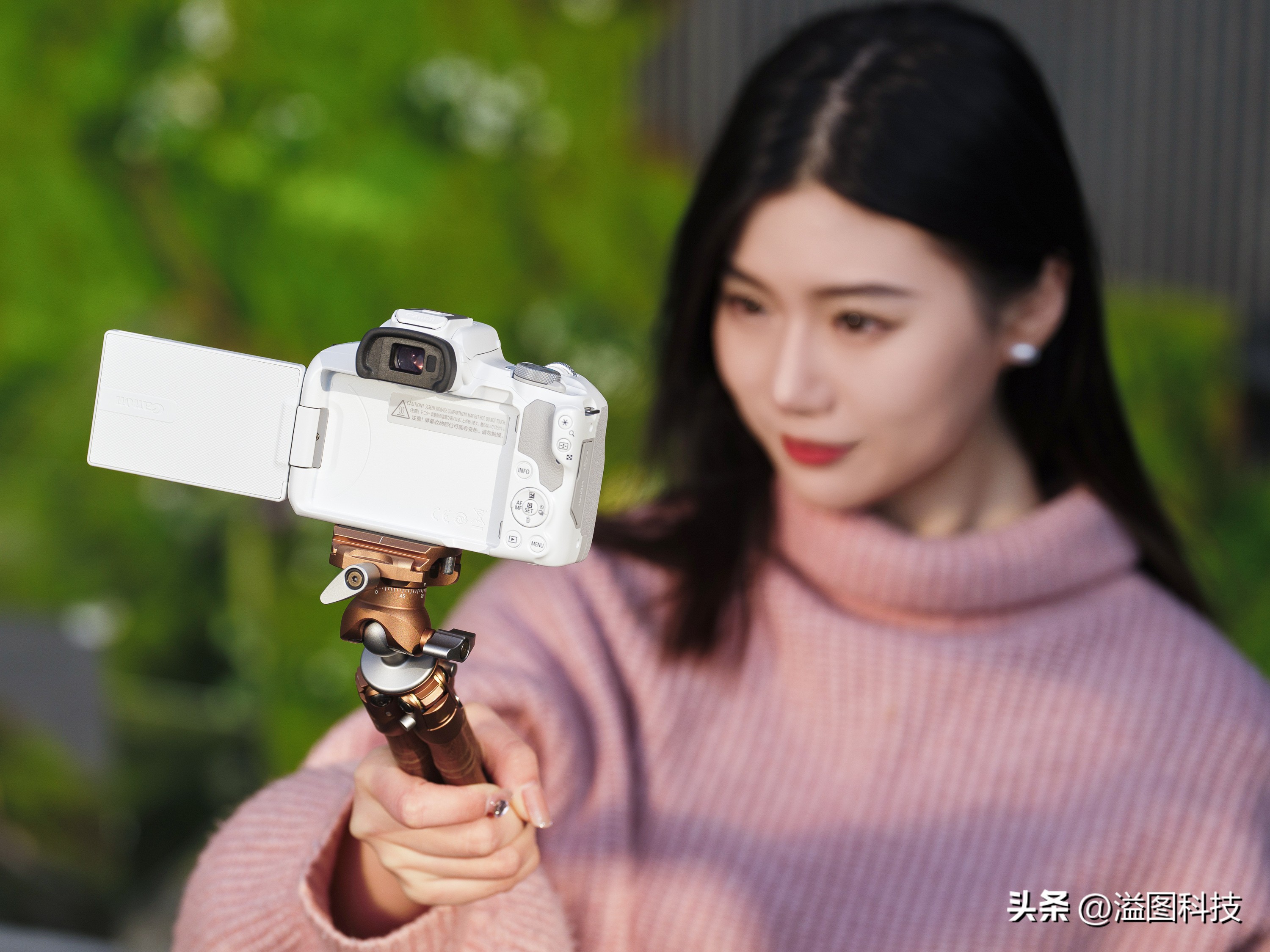 佳能eosr50详细介绍,沉浸式体验佳能r6二代