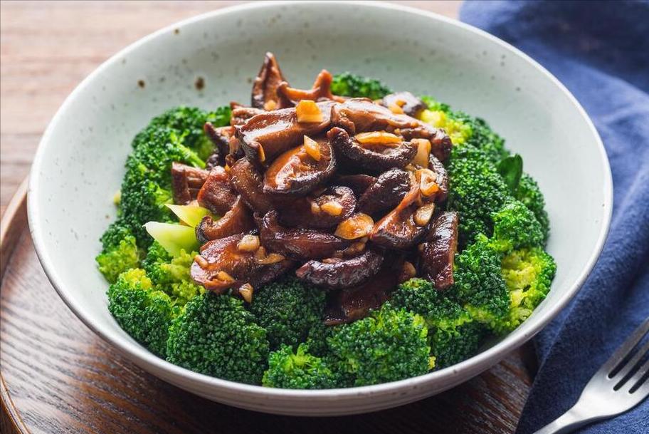 叶酸强筋骨,50岁食补叶酸最佳方法