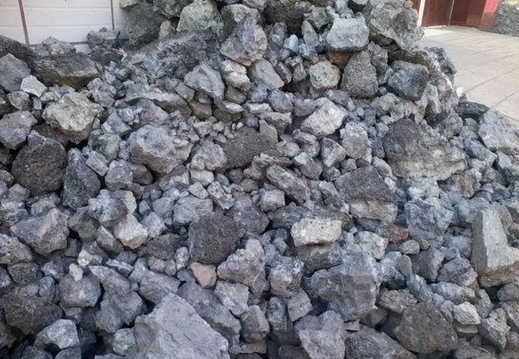 中国钨矿会枯竭吗,大量开采钨矿面临的环境问题