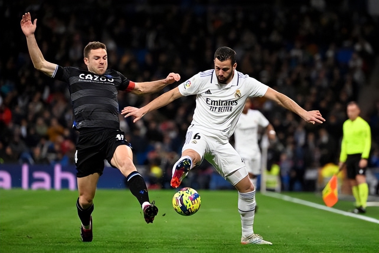 皇马又被袒护，铁卫“盖帽”逃红，前金哨：皇马影响力冠绝西班牙