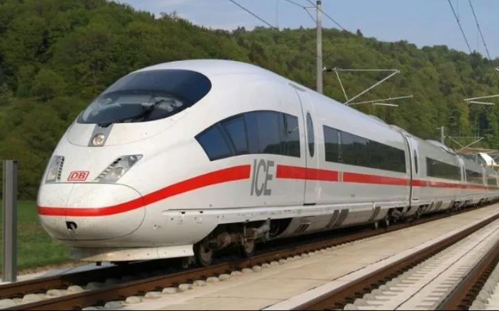 武广高铁刚开通最快速度,运行速度最快的高铁是什么号