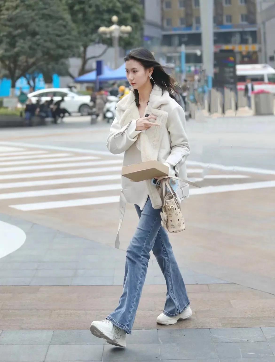 街拍看包包是真是假,街拍看包