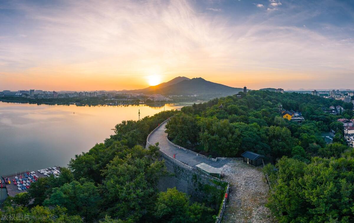 医院感染控制与消毒隔离,诊所消毒隔离制度最新