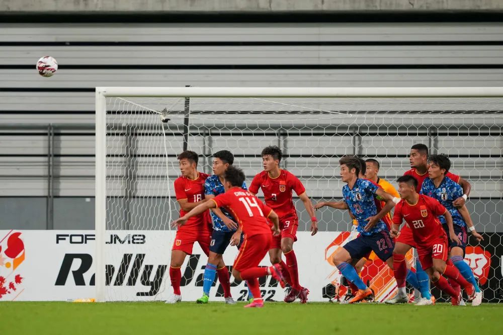 国足0比0战平卡塔尔,国足0比0战平日本队