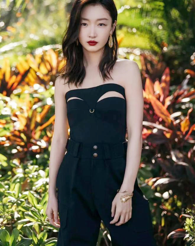 周冬雨狡猾的油腻感,周冬雨顶着一张无辜脸